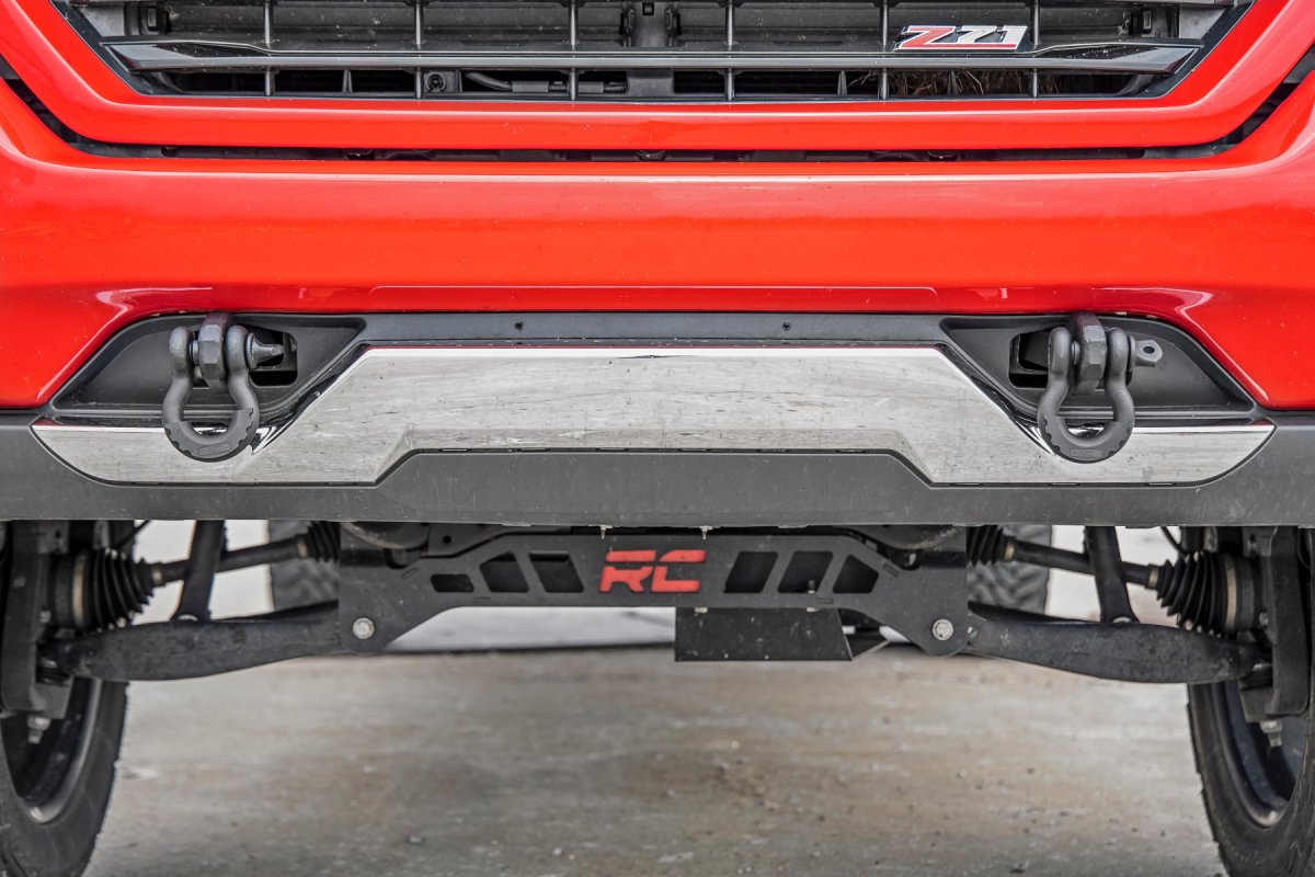 Chevrolet Silverado 1500 Tow Hook to Shackle Conversion Kit - Front - Rough Country - D-Ring Combo - Black - '14-'18